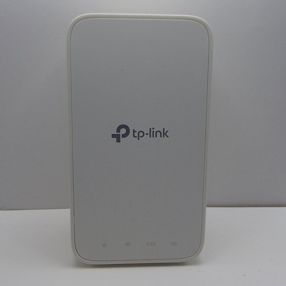 TP-Link AC1200 WiFi Extender (RE300), Covers Up to 1500 Sq.ft - Picture 1 of 6